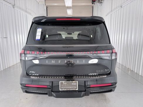 New 2026 INFINITI QX80 4WD image 5