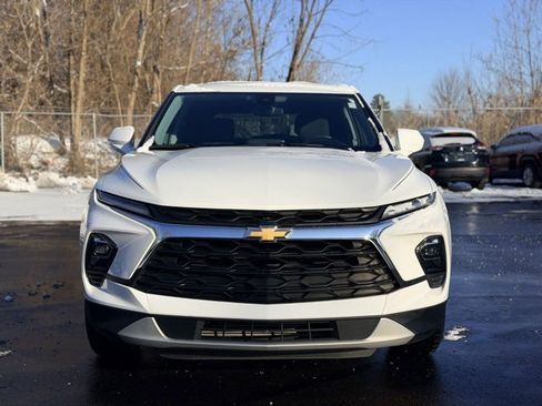 Certified 2024 Chevrolet Blazer LT image 2