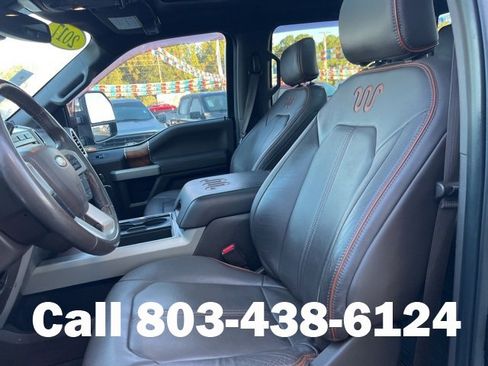 Used 2017 Ford F450 King Ranch w/ King Ranch Ultimate Package image 8