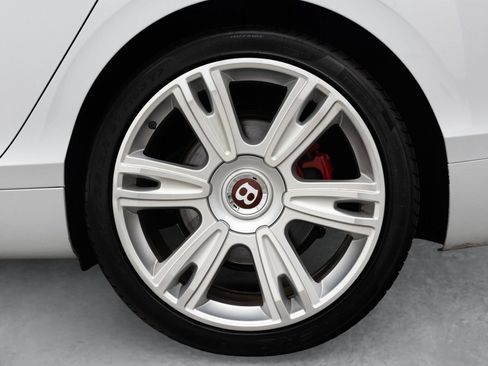 Used 2017 Bentley Flying Spur S V8 AWD/4WD image 49