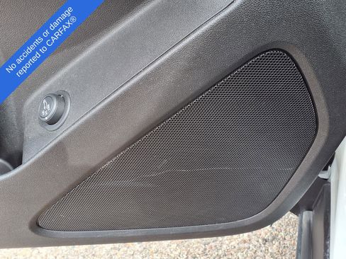Used 2024 Chevrolet Equinox RS w/ LPO, Floor Liner Package FWD image 17