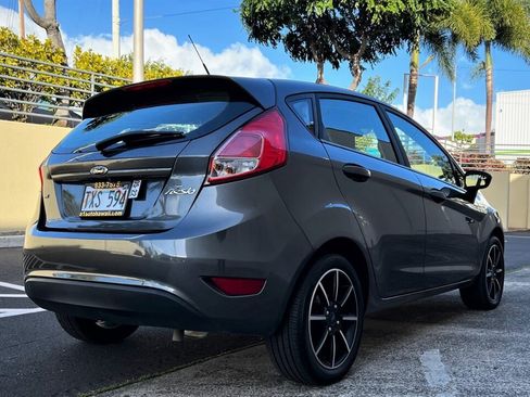 Used 2019 Ford Fiesta SE FWD image 5