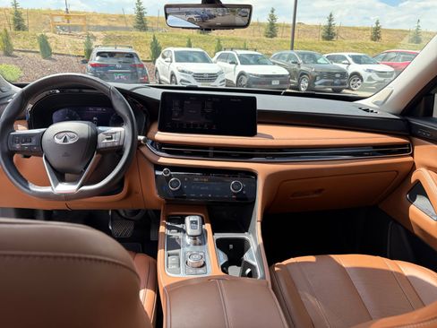 Used 2024 INFINITI QX60 Sensory w/ Vision Package AWD/4WD image 19