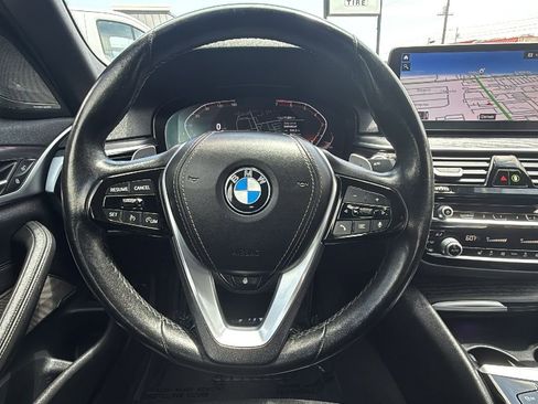 Used 2022 BMW 530i xDrive w/ Premium Package AWD/4WD image 20