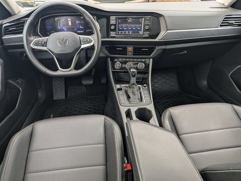 Used 2023 Volkswagen Jetta SE FWD image 19