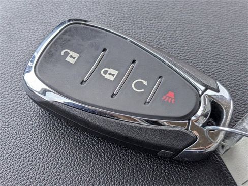 Used 2024 Chevrolet Equinox LS w/ Driver Confidence II Package image 29