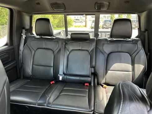Used 2023 RAM 1500 Limited AWD/4WD image 7