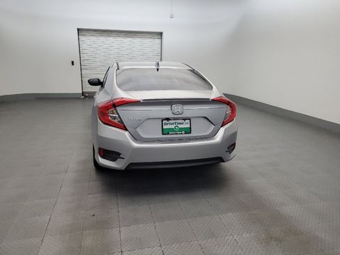 Used 2018 Honda Civic EX-T image 6