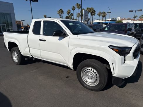 Used 2024 Toyota Tacoma SR RWD image 10