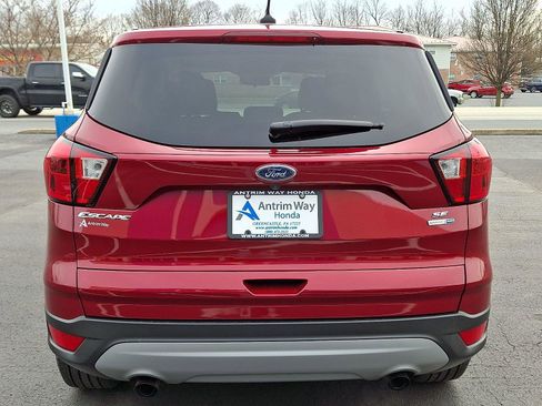 Used 2019 Ford Escape SE image 5
