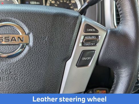 Used 2019 Nissan Titan SL AWD/4WD image 19
