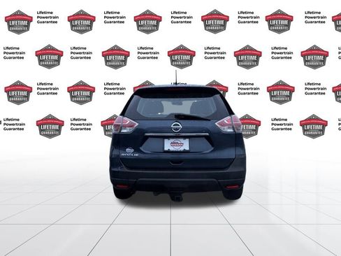 Used 2016 Nissan Rogue S image 4