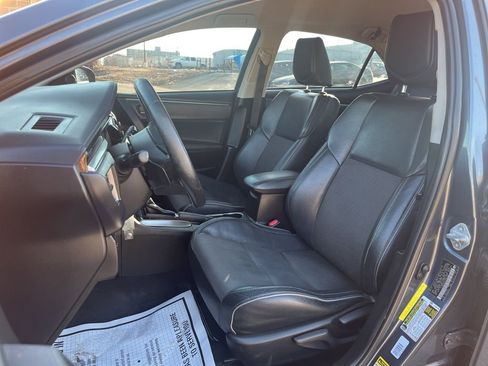 Used 2015 Toyota Corolla S image 18