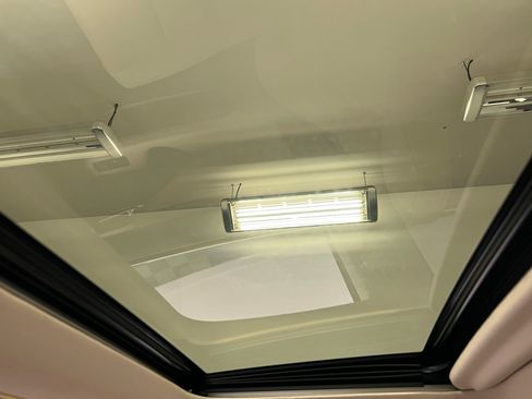 Used 2022 Lexus RX 350L FWD w/ Premium Package image 35