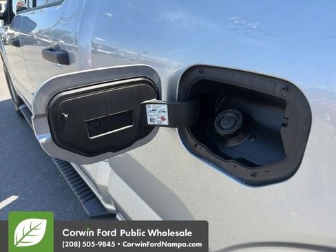 Used 2022 Ford F150 XLT w/ Equipment Group 301A Mid AWD/4WD image 10