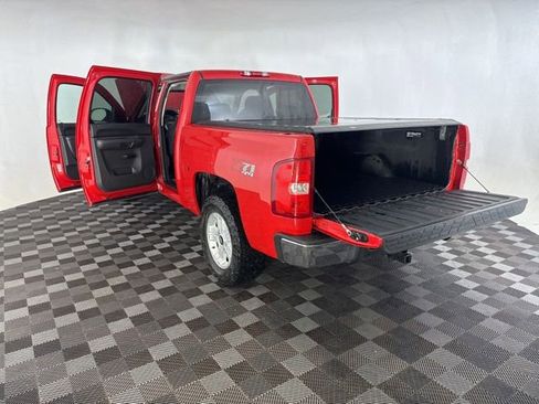Used 2010 Chevrolet Silverado 1500 LT w/ Interior Plus Package AWD/4WD image 20