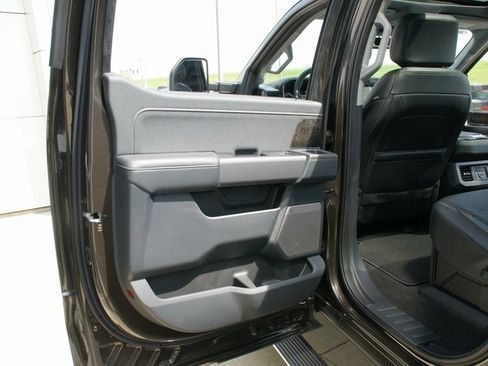 New 2025 Ford F250 Lariat w/ Lariat Ultimate Package image 35