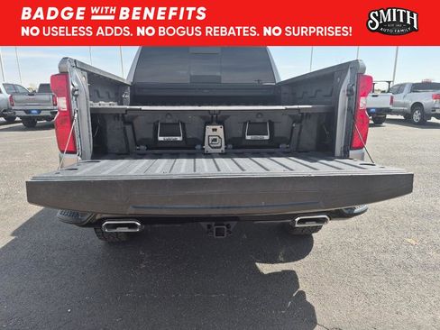 Used 2025 Chevrolet Silverado 1500 LT Trail Boss w/ Convenience Package II AWD/4WD image 12