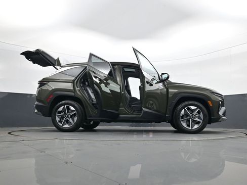 Certified 2025 Hyundai Tucson SEL image 33