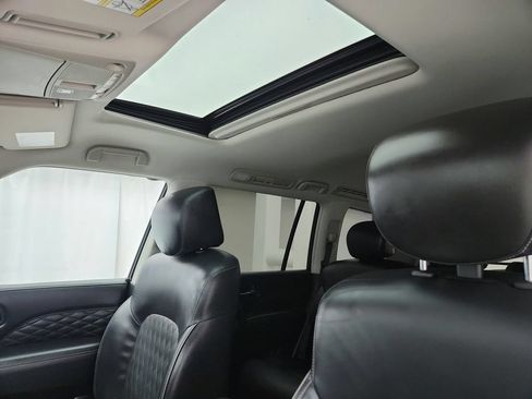 Used 2019 INFINITI QX80 Luxe w/ Proactive Package AWD/4WD image 11