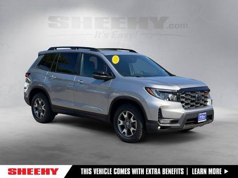 Used 2022 Honda Passport TrailSport image 1