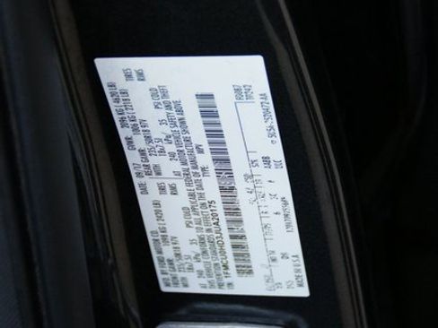 Used 2018 Ford Escape SEL image 36