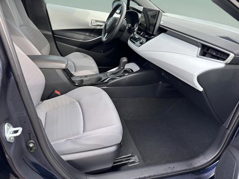 Used 2023 Toyota Corolla SE image 22