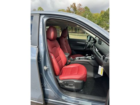 New 2025 MAZDA CX-5 Carbon Edition image 21