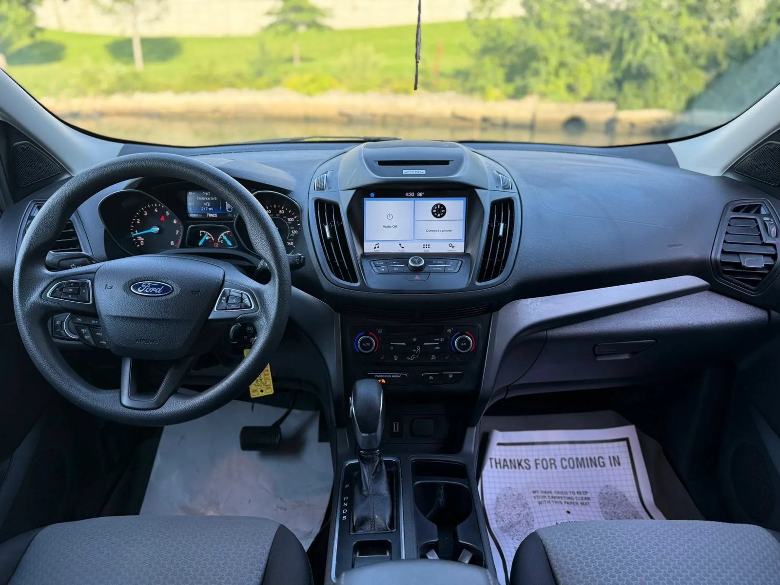 Used 2018 Ford Escape SE w/ SE Sync 3 Package AWD/4WD image 17