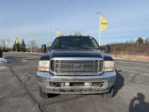 Used 2003 Ford F250 Lariat image 2