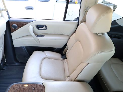 Used 2019 Nissan Armada Platinum w/ Captain's Chairs Package image 47