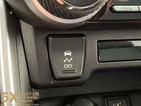 Certified 2025 Toyota RAV4 LE AWD/4WD image 31