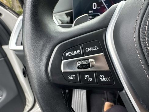 Used 2024 BMW X5 xDrive50e image 30