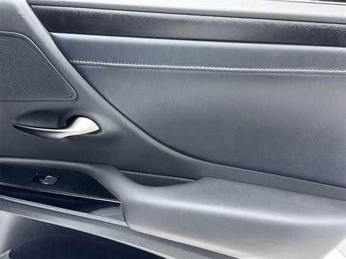 Used 2023 Lexus ES 350 w/ Premium Package image 51