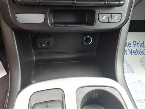 Used 2019 Chevrolet Colorado LT w/ LT Convenience Package image 12