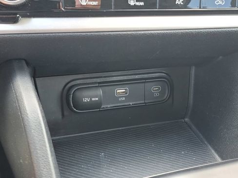 Used 2023 Kia Sportage LX FWD image 28