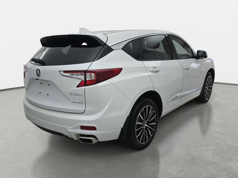 Used 2025 Acura RDX SH-AWD w/ Advance Package image 3