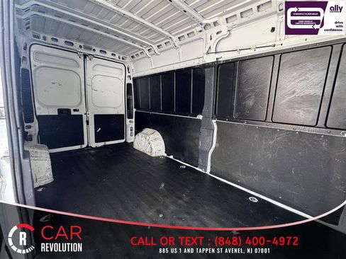 Used 2023 RAM ProMaster 2500 FWD image 10