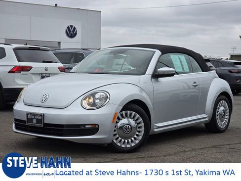 Used 2013 Volkswagen Beetle 2.5 50's Edition image 1