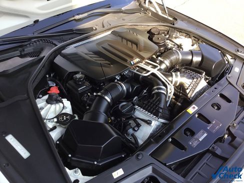 Used 2013 BMW M5 image 36