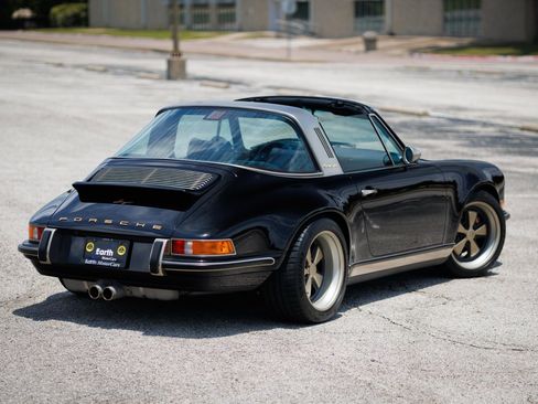 Used 1992 Porsche 911 Targa RWD image 6