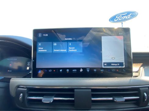 Used 2024 Chevrolet Colorado Z71 w/ Z71 Convenience Package 2 AWD/4WD image 59