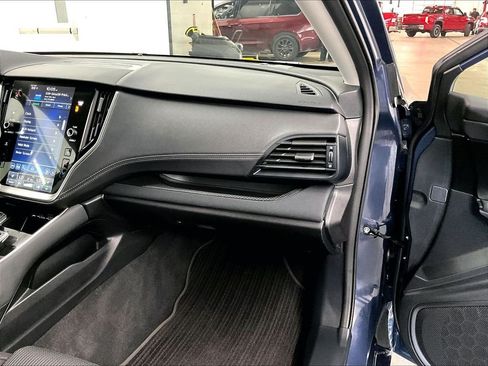 Used 2025 Subaru Legacy Premium AWD/4WD image 13