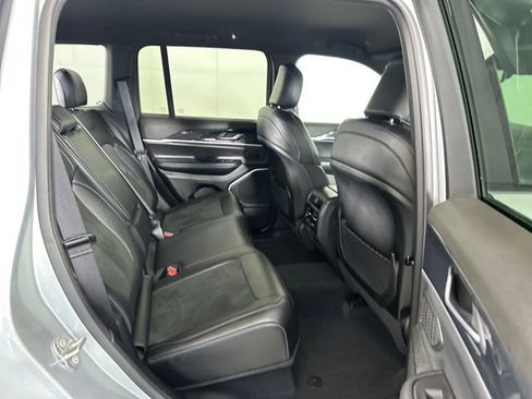 Used 2022 Jeep Grand Cherokee Trailhawk image 27