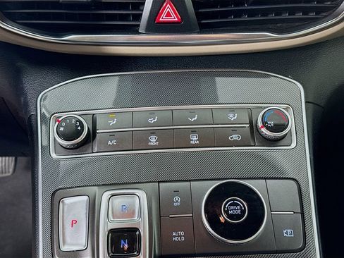 Used 2021 Hyundai Santa Fe SEL image 15