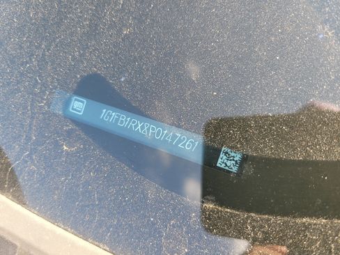 Used 2023 Chevrolet Camaro LT image 10