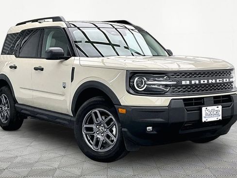 Certified 2025 Ford Bronco Sport Big Bend w/ Convenience Package AWD/4WD image 12