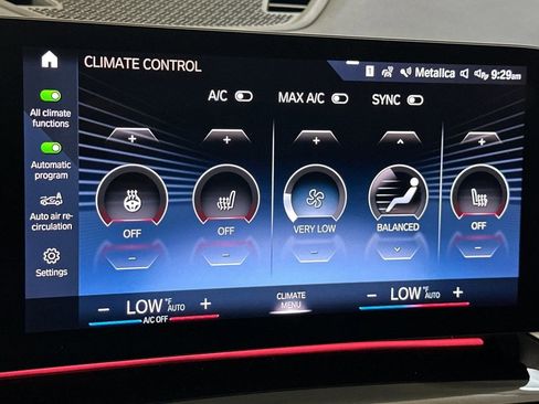 Used 2023 BMW X1 xDrive28i w/ M Sport Package image 26