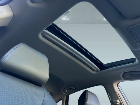 Certified 2025 Honda Accord EX-L image 15