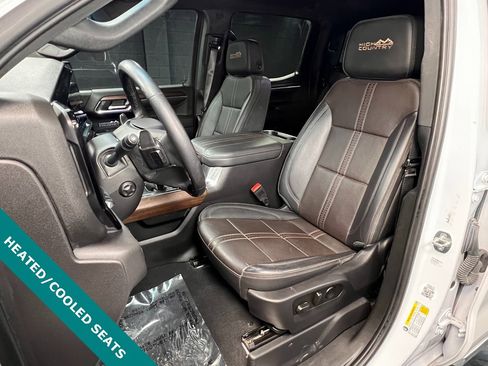 Used 2023 Chevrolet Silverado 1500 High Country image 3